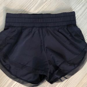 Lululemon navy short